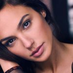 Преобразяването на Гал Гадот като Жената чудо: Женствена, яростна, безупречна