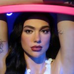 Поп звезда в prada: как дуа липа стана любимото момиче на модата