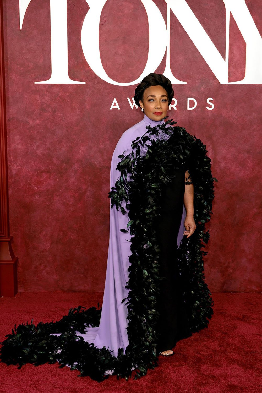 Tony Awards 2025: Red Carpet Glamour and Theatrical Flair - изображение 3