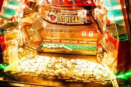 💸 POV: НАП, 2026 - МАЛКИЯТ БИЗНЕС ЩЕ ПЛАЧЕ, КАЗИНОТО ЩЕ СЕ СМЕЕ 💅🎰